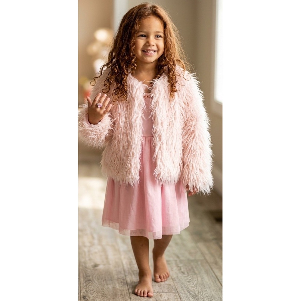 New Cat & Jack girls faux fur coat size 6X PALE Pink coral ANTHROPOLOGIE